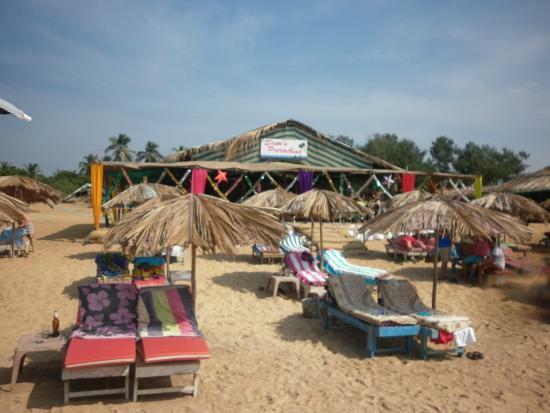 Sam's Paradise Beach Shack