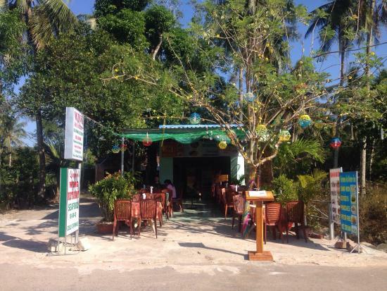 Wing Restaurant