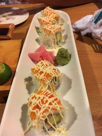 Yozakura Sushi Bar