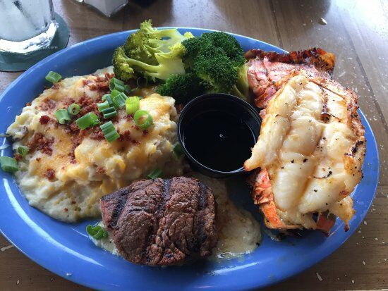 Rendezvous Bar & Grill